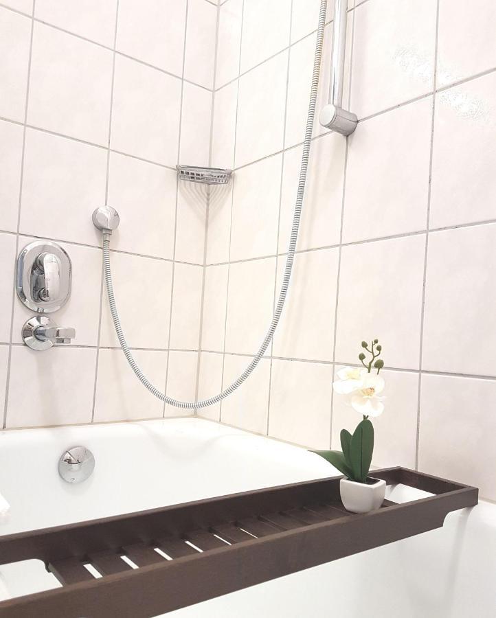 Urlaub Und Erholung Mit Charme Und Stil Auf Ruegen Apartment Sellin  Bagian luar foto